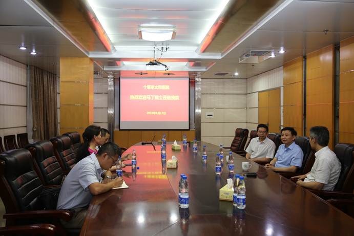 说明: C:\Users\Administrator\Desktop\20190817马丁院士莅临我院\380A6424.JPG